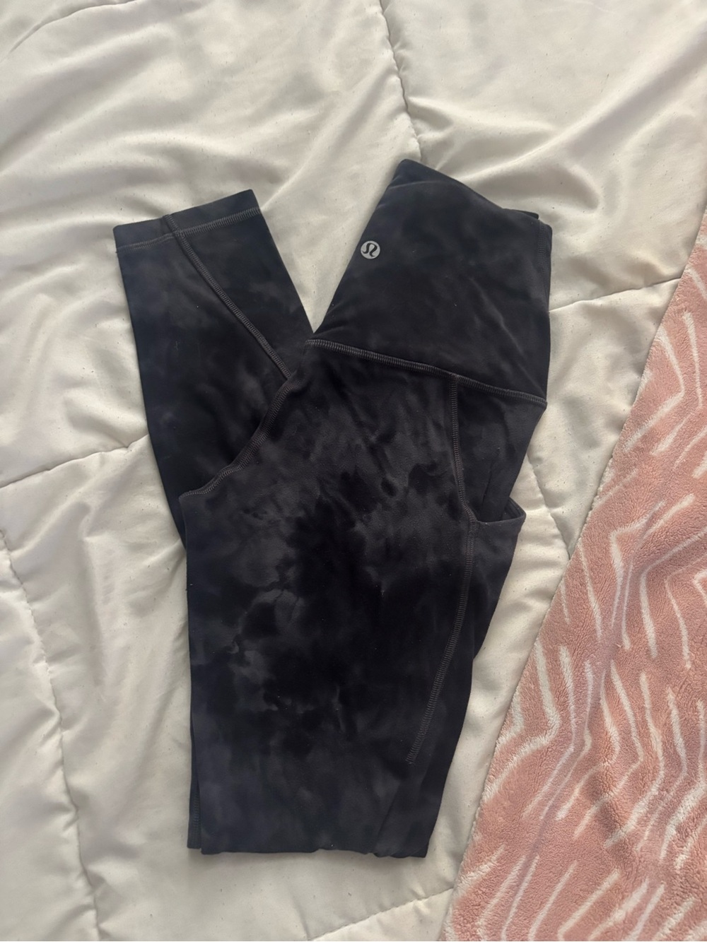 lululemon athletica Black and Grey Tie Dye Leggings
